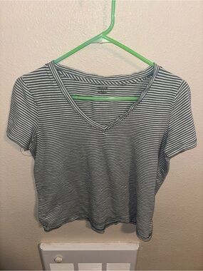 Madewell Short-Sleeve V-Neck Striped Tee - Black & White
